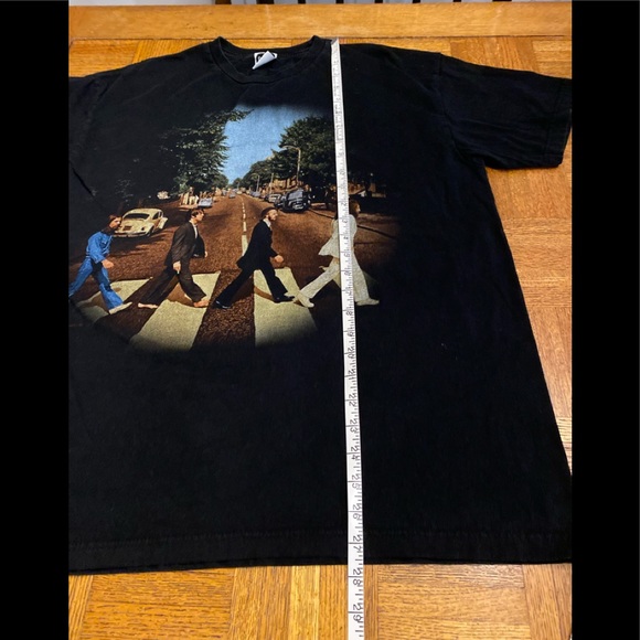 Apple Corp 2005 Beatles Abby Road Tee Shirt XL A1 - Picture 5 of 5